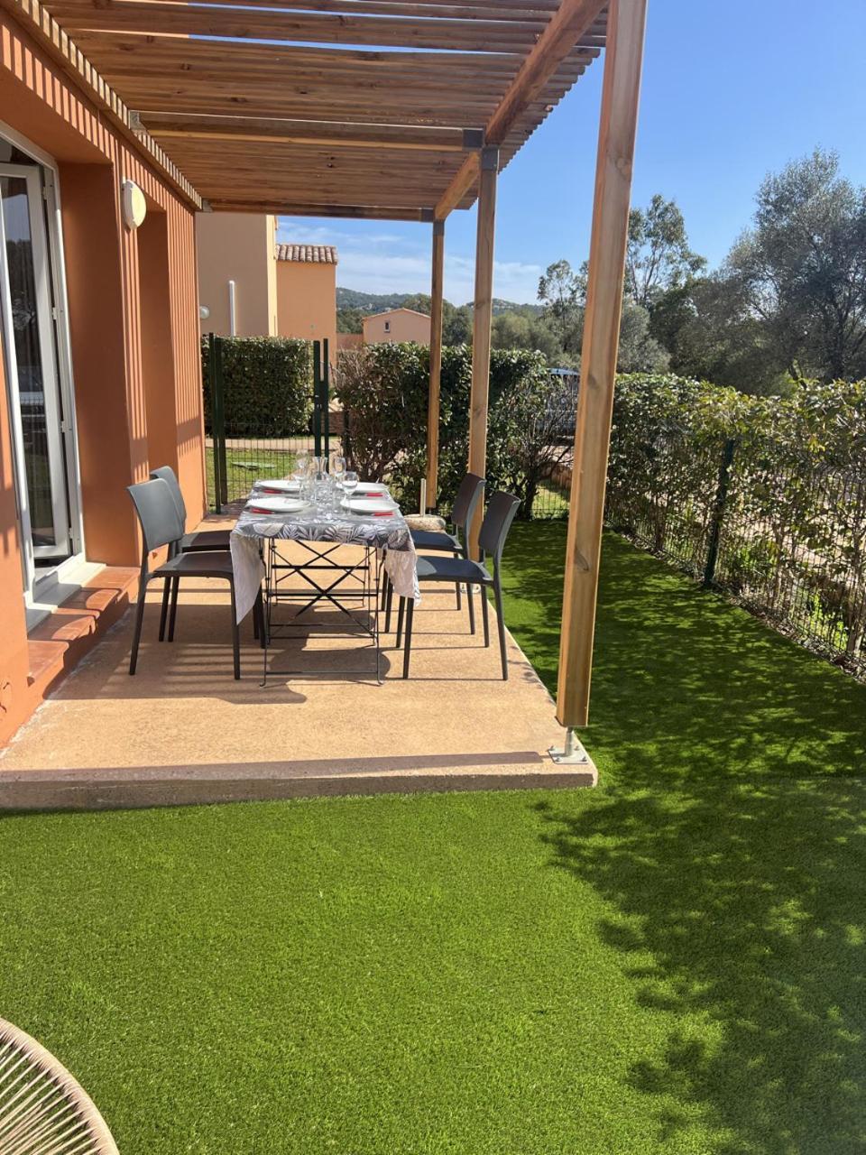 לצ'י Mini Villa 4-6 Pers. Les Hameaux De Saint Cyprien מראה חיצוני תמונה